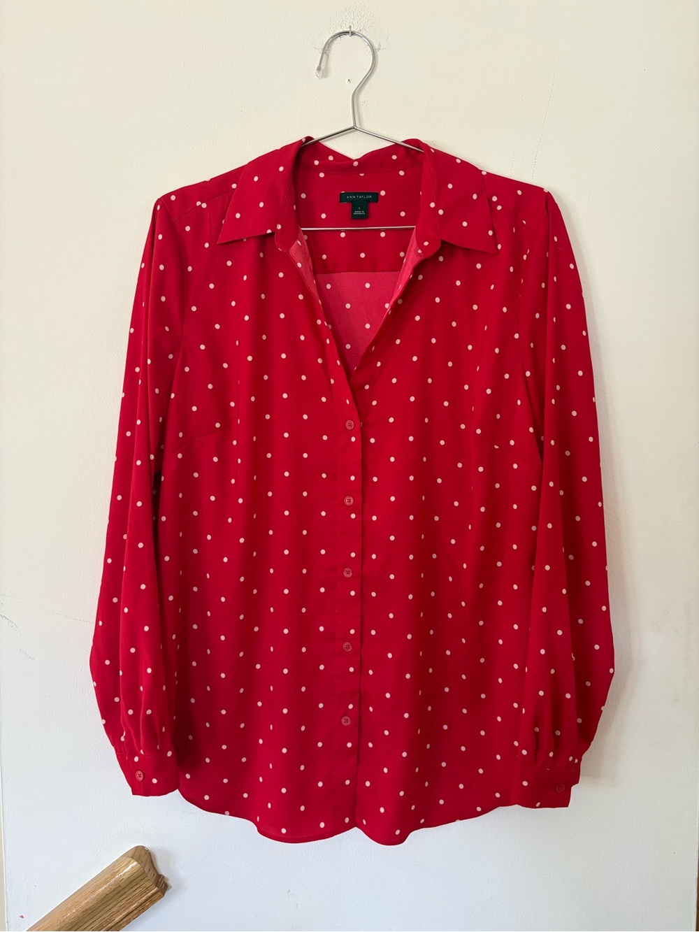 Classic Ann Taylor Essential Top in Red w/White Polka Dot